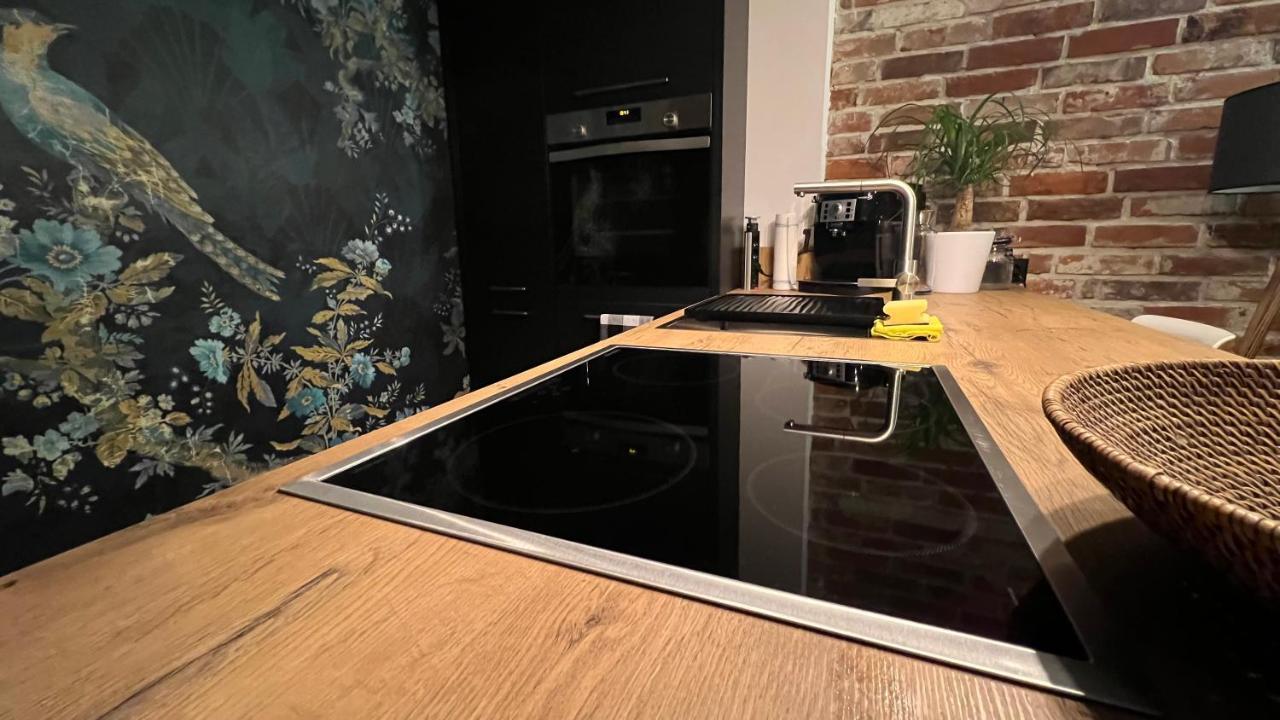 Designwohnung Schaufenster Sehr Zentral Gelegen Хановер Екстериор снимка