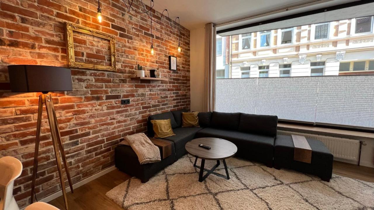 Designwohnung Schaufenster Sehr Zentral Gelegen Хановер Екстериор снимка